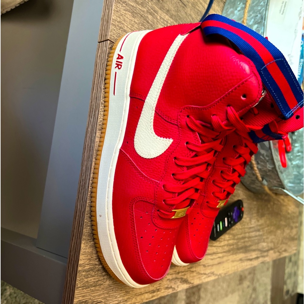 Nike Air Force 1 high ‘07 red
